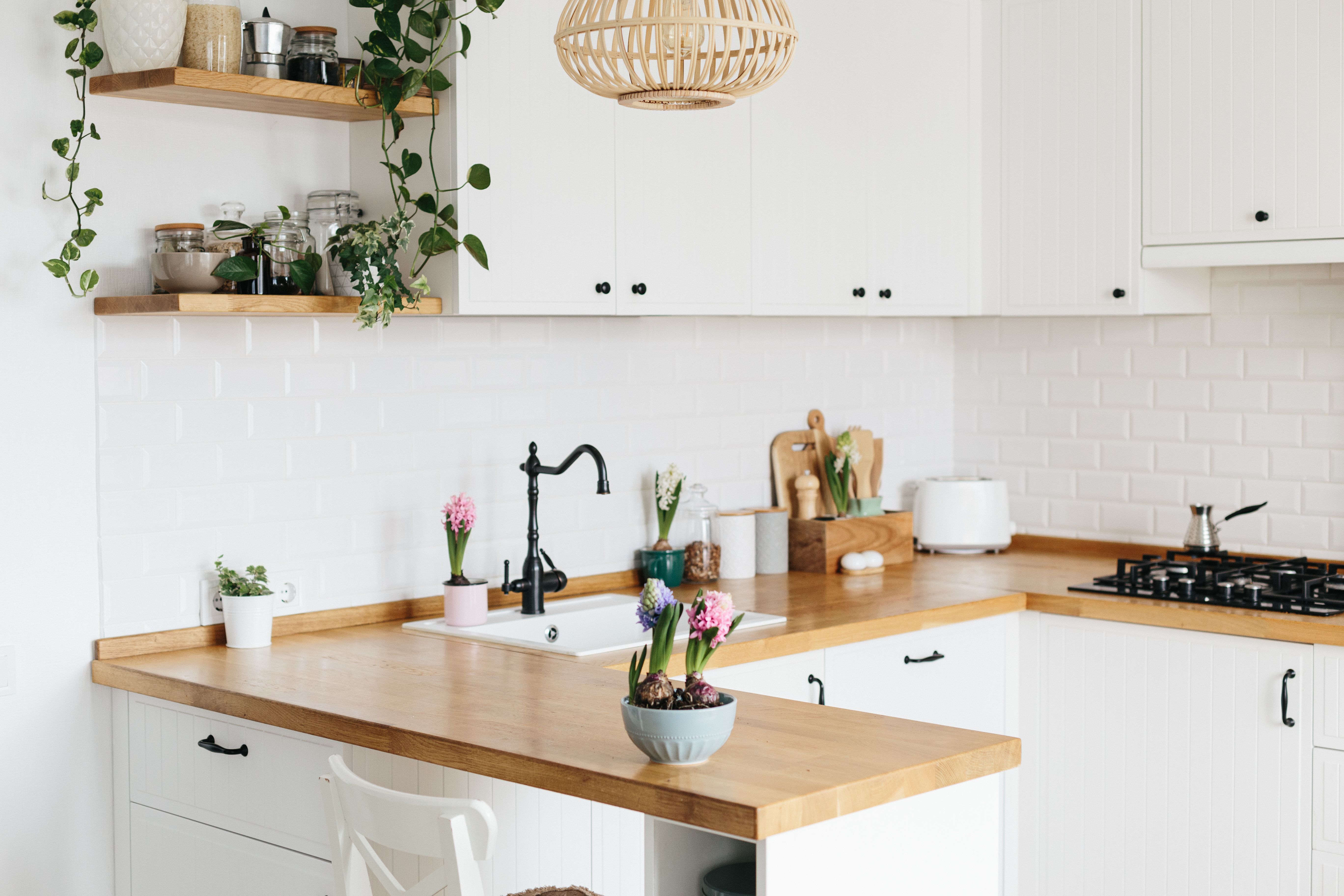 9 Ways to Make Your Kitchen Effortlessly Eco-Friendly